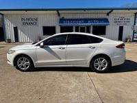 2018 Ford Fusion SE 4dr Sedan - Image 9