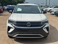 2022 Volkswagen Taos S 4dr SUV - Image 3