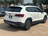 2022 Volkswagen Taos S 4dr SUV - Image 6
