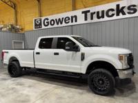 2021 Ford F250 XL Fx4 Crew Cab 4wd Longbed Back Up Camera Custom Wheels Mid TN - Image 2