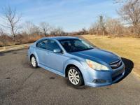 2010 Subaru Legacy 2.5i Limited AWD 4dr Sedan CVT _Subaru_ _Legacy_ _Sedan_ - Image 4