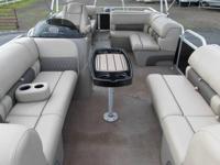 2021 Sun Tracker Party Barge 22DLX 150HP Low Hour Pontoon Springfield, OR - Image 9