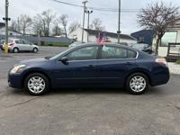 2011 *Nissan* *Altima* *2.5* S Extra Clean, Lot Financing Since 1963 Nissan Altima - Image 4