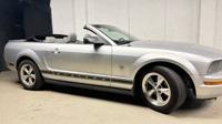 2009 ford mustang convertible Jacksonville - Image 5