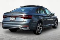 2025 Volkswagen Jetta 1.5T SEL Sedan VW Est. payment OAC† - Image 7