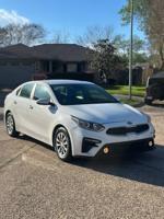 2021 Kia forte FE - Image 4