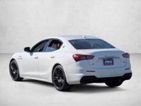 2023 Maserati Ghibli Modena Q4 AWD All Wheel Drive AUTONATION Call (386) 603-6783 to confirm availability - March 10th - Image 9