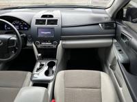2012 Toyota Camry Hybrid LE Auburn - Image 7