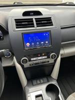 2012 Toyota Camry Hybrid LE Auburn - Image 9