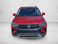 2022 Volkswagen Taos SE VW SUV AUTONATION Call (904) 329-7804 to confirm availability - March 11th - Image 3