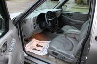 2000 GMC Jimmy SLT 4dr SLT 4X4 Best Prices at Richs Car Corner - Image 6
