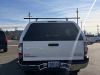 2011 Toyota Tacoma Double Cab Pre-Runner – Low Miles, Loaded and Ready Happy valley - Image 6