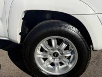 2011 Toyota Tacoma Double Cab Pre-Runner – Low Miles, Loaded and Ready Happy valley - Image 10