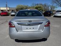 2015 Nissan Altima 4dr Sdn I4 2.5 S Middle TN Blvd. Murfreesboro, TN - Image 9