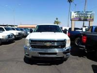 2011 Chevrolet Silverado 2500HD 4WD Ext Cab 144.2" LT Get Financed Now! - Image 3