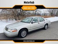 2004 Mercury Grand Marquis GS 4dr Sedan _Mercury_ _Grand Marquis_ _Sedan_ - Image 3