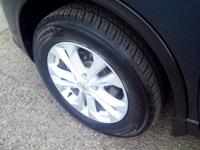 2016 Nissan Rogue SV AWD 4dr Crossover East Brunswick, NJ - Image 3