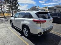 2019 Toyota Highlander Hybrid Limited, 1 Owner, 124K, Safety Sense,AWD Englewood - Image 8