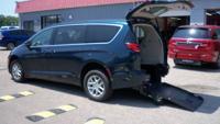 2023 CHRYSLER PACIFICA L AMT WHEELCHAIR ACCESIBLE VAN HOLDS 2 WHEELCHA MORRISVVILLE, PA. 215-669-9566