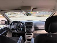 2013 Dodge Caravan SE DRIVES LIKE NEW!!! Park Forest - Image 7