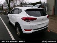 2017 Hyundai Tucson SE SUV Floral Park - Image 4