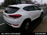 2017 Hyundai Tucson SE SUV Floral Park - Image 7