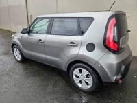 2016 Kia Soul Base 4dr Crossover 6A + Best Auto - Image 4