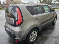 2016 Kia Soul Base 4dr Crossover 6A + Best Auto - Image 6