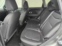 2016 Kia Soul Base 4dr Crossover 6A + Best Auto - Image 10