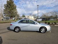 2005 Honda Accord Hybrid Electric IMA AT with NAVI Sedan . Wilkins Auto Center - Image 5