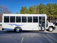 2021 Ford E-450 E450 25 Passenger Shuttle Bus Coach Van Mini Bus otp east - Image 7