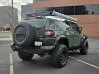 2014 Toyota FJ Cruiser 4WD! 4 wheel drive! Clean carfax! Army Green Green State Motors - Image 6