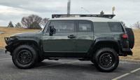 2014 Toyota FJ Cruiser 4WD! 4 wheel drive! Clean carfax! Army Green Green State Motors - Image 9