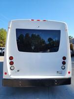 2021 Ford E-450 E450 25 Passenger Shuttle Bus Coach Van Mini Bus - Image 5