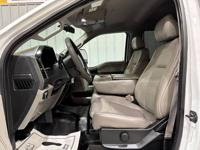 2019 Ford F350 DRW Flatbed XL Crew Cab 4wd Mid TN - Image 10