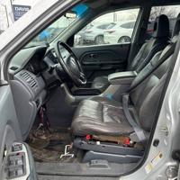 2004 Honda Pilot AWD, insp, 3rd row, runs good! Olney, Philly - Image 4