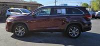 2017 Toyota Highlander XLE V6 FWD (Natl) NW Broad St Murfreesboro, TN 37129 - Image 5