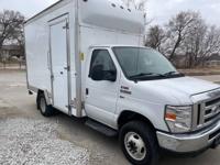 2019 FORD E350 SUPER DUTY BOX TRUCK W/ POWER LIFTGATE