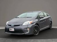 CLEAN TITLE * 2012 TOYOTA PRIUS IV • HYBRID • 2-OWNER*NAVIG*BACKUP CAM HILLSBORO - Image 4