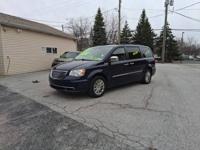 2015 CHRYSLER TOWN AND COUNTRY TOURING VAN Steger, Illinois - Image 3