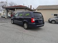 2015 CHRYSLER TOWN AND COUNTRY TOURING VAN Steger, Illinois - Image 4