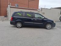 2015 CHRYSLER TOWN AND COUNTRY TOURING VAN Steger, Illinois - Image 9