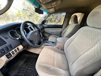 2009 Toyota Tacoma Access Cab 4x4 V6 ~ Beautiful, Topper, Red & Tan Englewood - Image 10