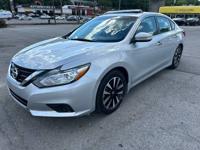 2017.5 Nissan Altima SV: 42k, Sunroof, Heated Black Leather Seats - Image 2