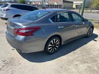 2018 Nissan Altima SL-40K, Heated Leather Seats, Alloy Wheels - Image 5