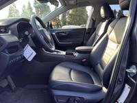 2024 Toyota Rav4 XLE Premium Awd / 1-Owner / Back-Up Camera Salem/1477 Hawthorne Ave NE - Image 4