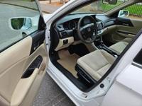 2014 HONDA ACCORD EX SUPER CLEAN - FINANCING AVAIL otp north - Image 4