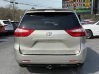 2015 Toyota Sienna XLE Premium 8 Passenger 4dr Mini Van DVD CRYSTAL AUTO SALES ~ NASHVILLE - Image 7