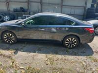 2018 Nissan Altima SL - 34k miles, Leather, Alloy Wheels, Remote Start - Image 3