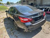 2018 Nissan Altima SL - 34k miles, Leather, Alloy Wheels, Remote Start - Image 4